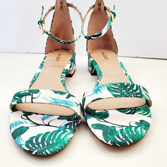 Aldo Angela Green and White Tropical Print Sandals Size 9 - Picture 4 of 11